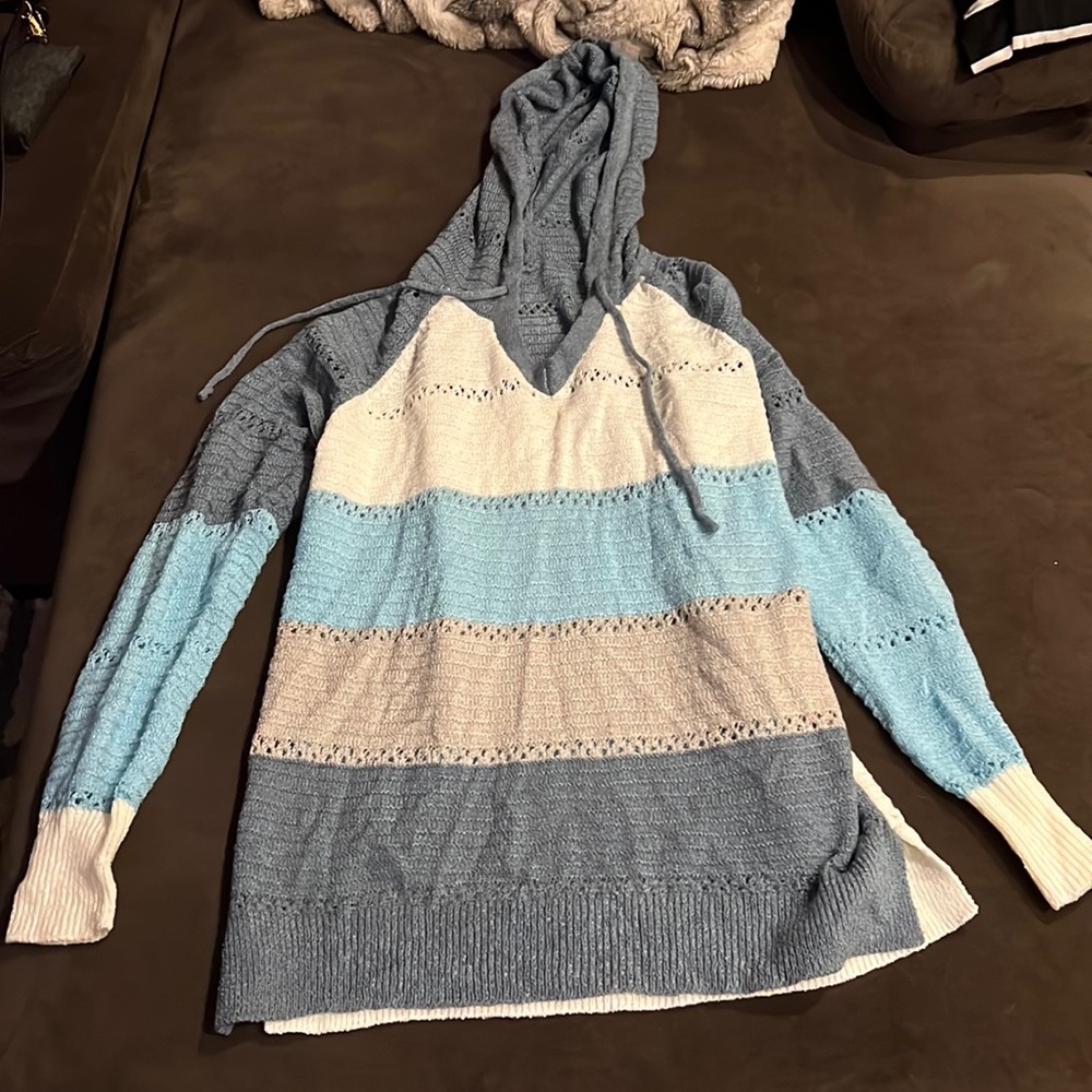 Woven hoodie